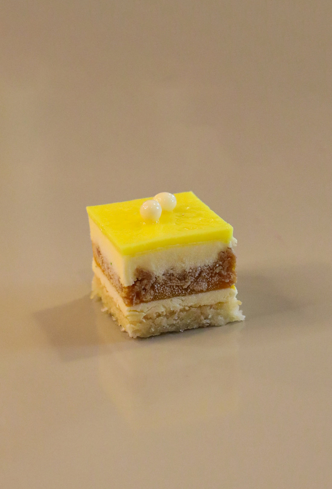 Cubo cioccolato, cocco e passion fruit