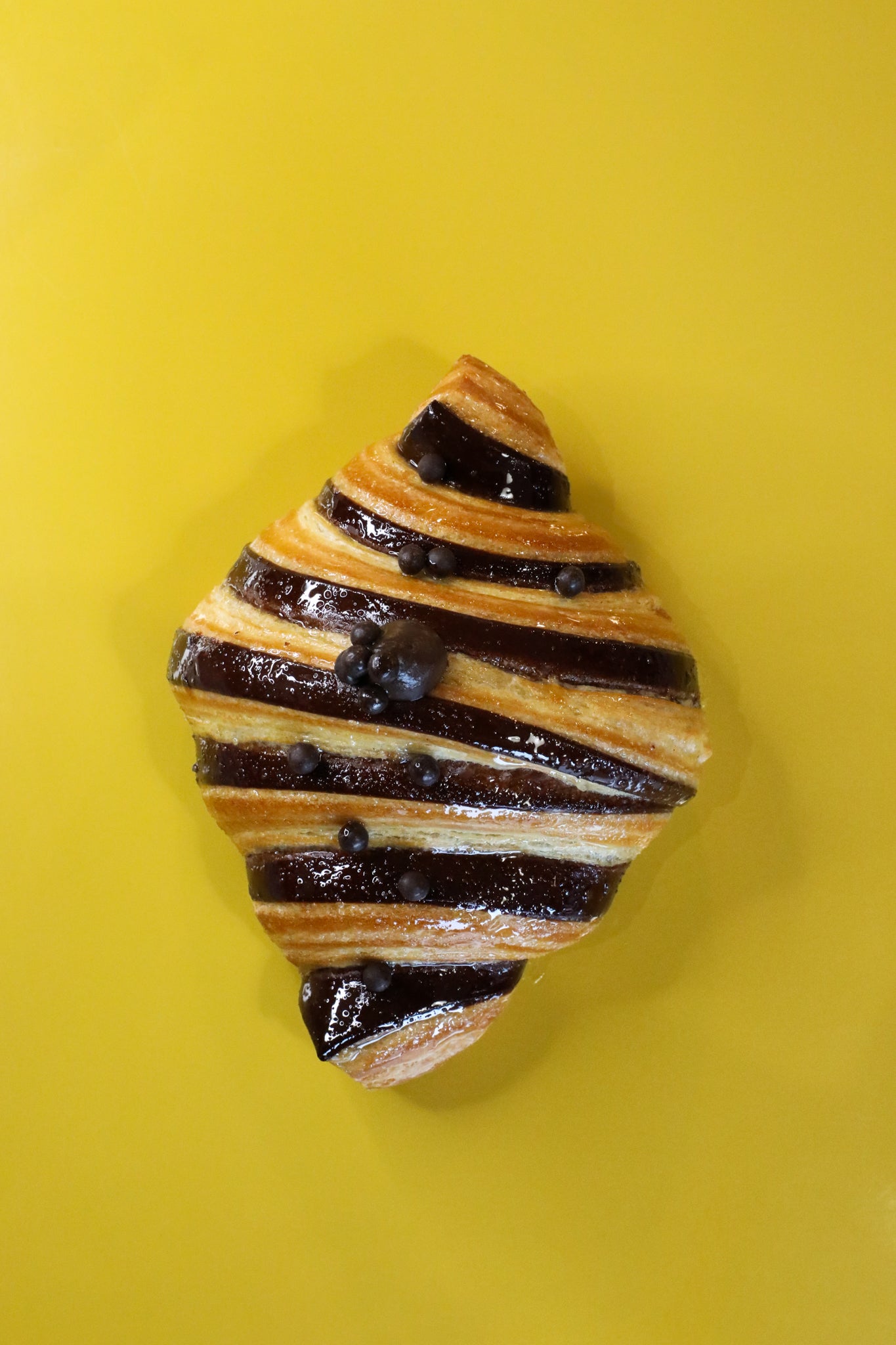 Croissant bicolore al cioccolato